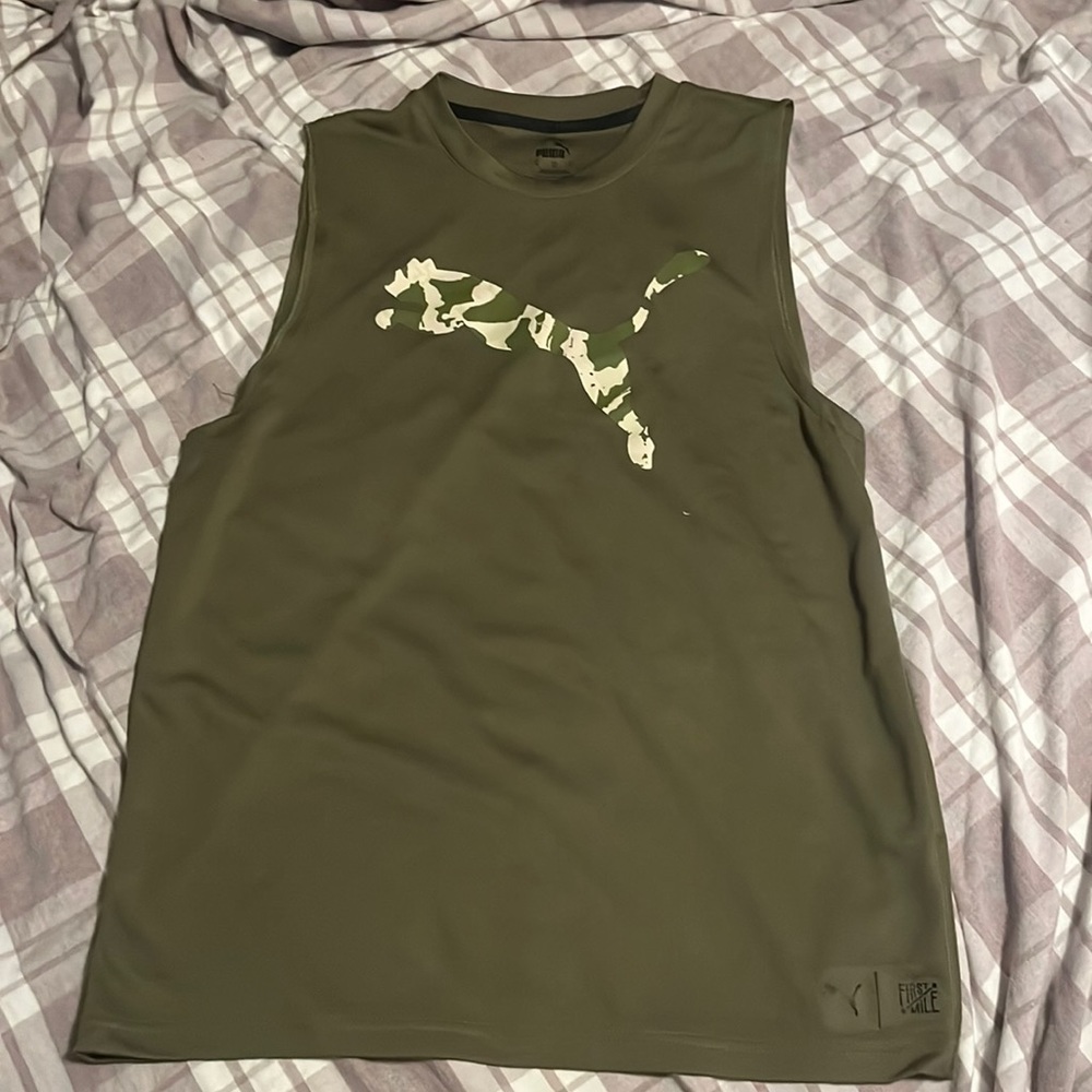men’s M puma tank/cutoff tee, gently worn